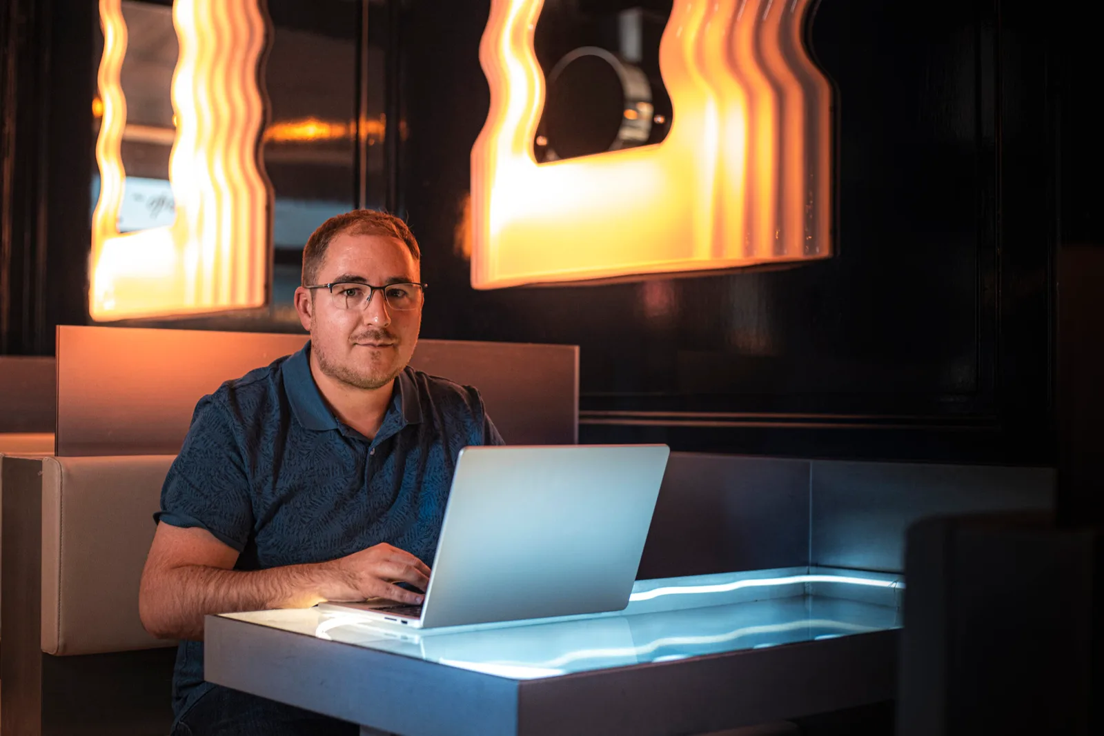La cybermalveillance en hausse à Annecy : Témoignage d’Allan Kinic, expert en cybersécurité